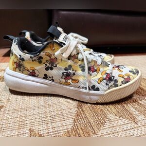 VANS Disney Mickey Mouse UltraCush - W9.5/M8/Euro 40.5 RARE!!!!